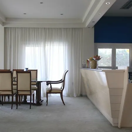 Zeus Throne Estate Villa